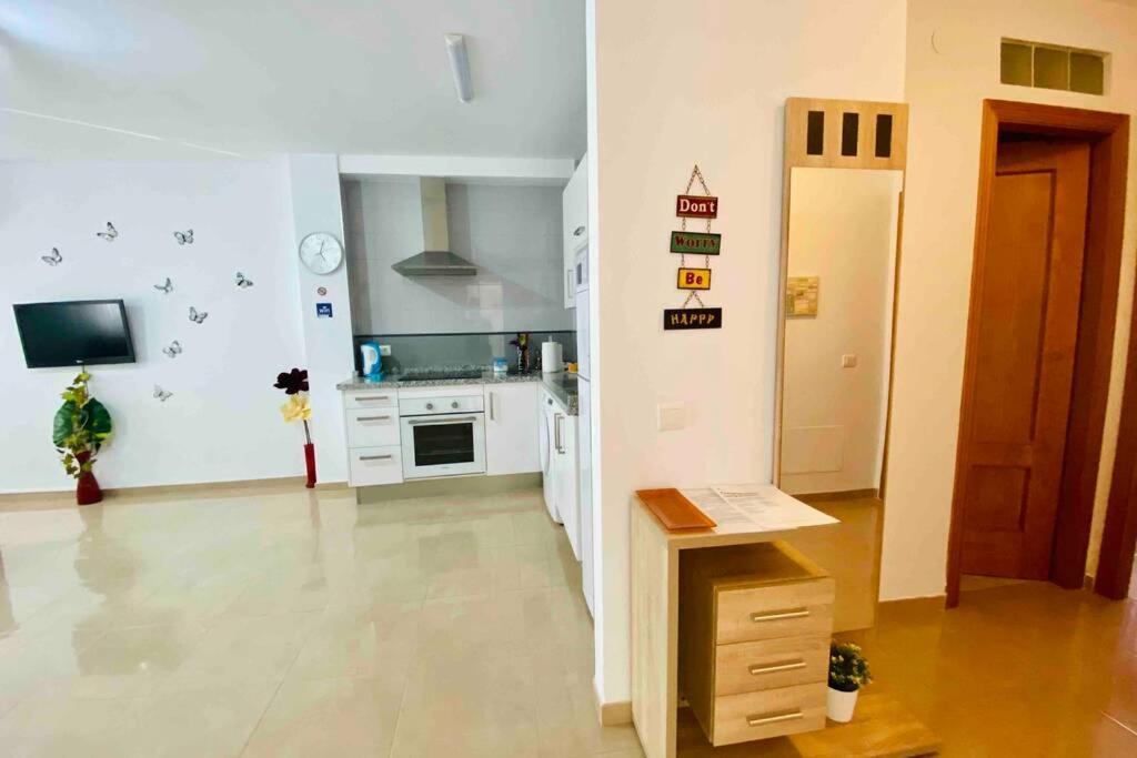 “Smile Nerja” Chic Apartment With Wifi, 4 Guests エクステリア 写真