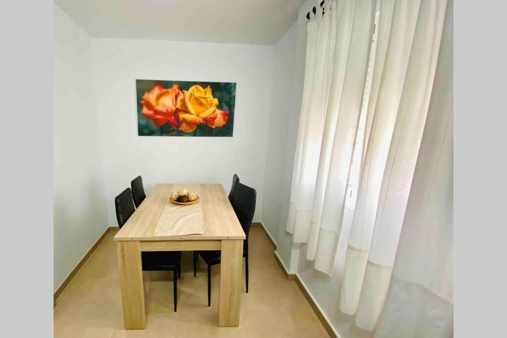 “Smile Nerja” Chic Apartment With Wifi, 4 Guests エクステリア 写真