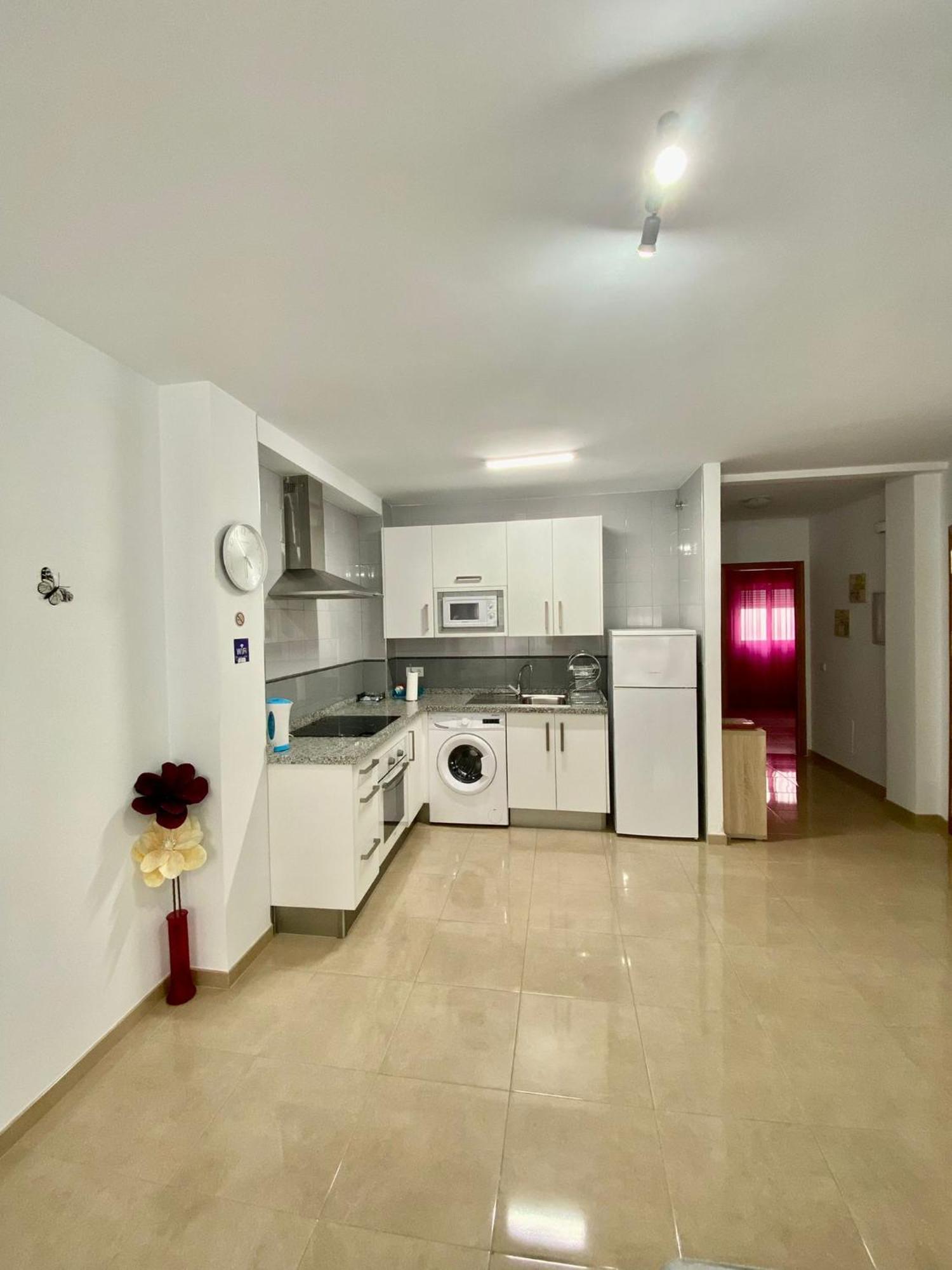 “Smile Nerja” Chic Apartment With Wifi, 4 Guests エクステリア 写真
