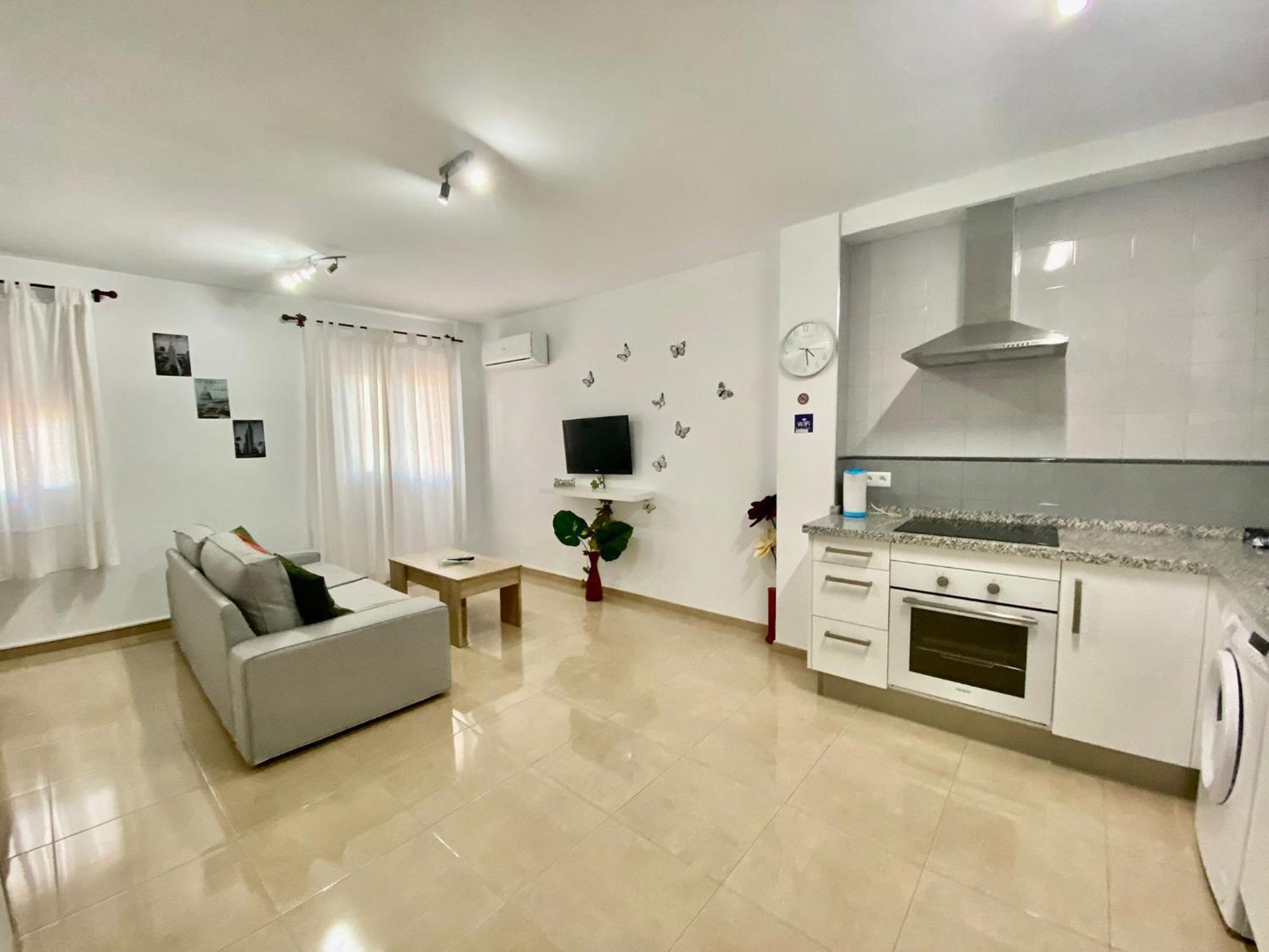 “Smile Nerja” Chic Apartment With Wifi, 4 Guests エクステリア 写真