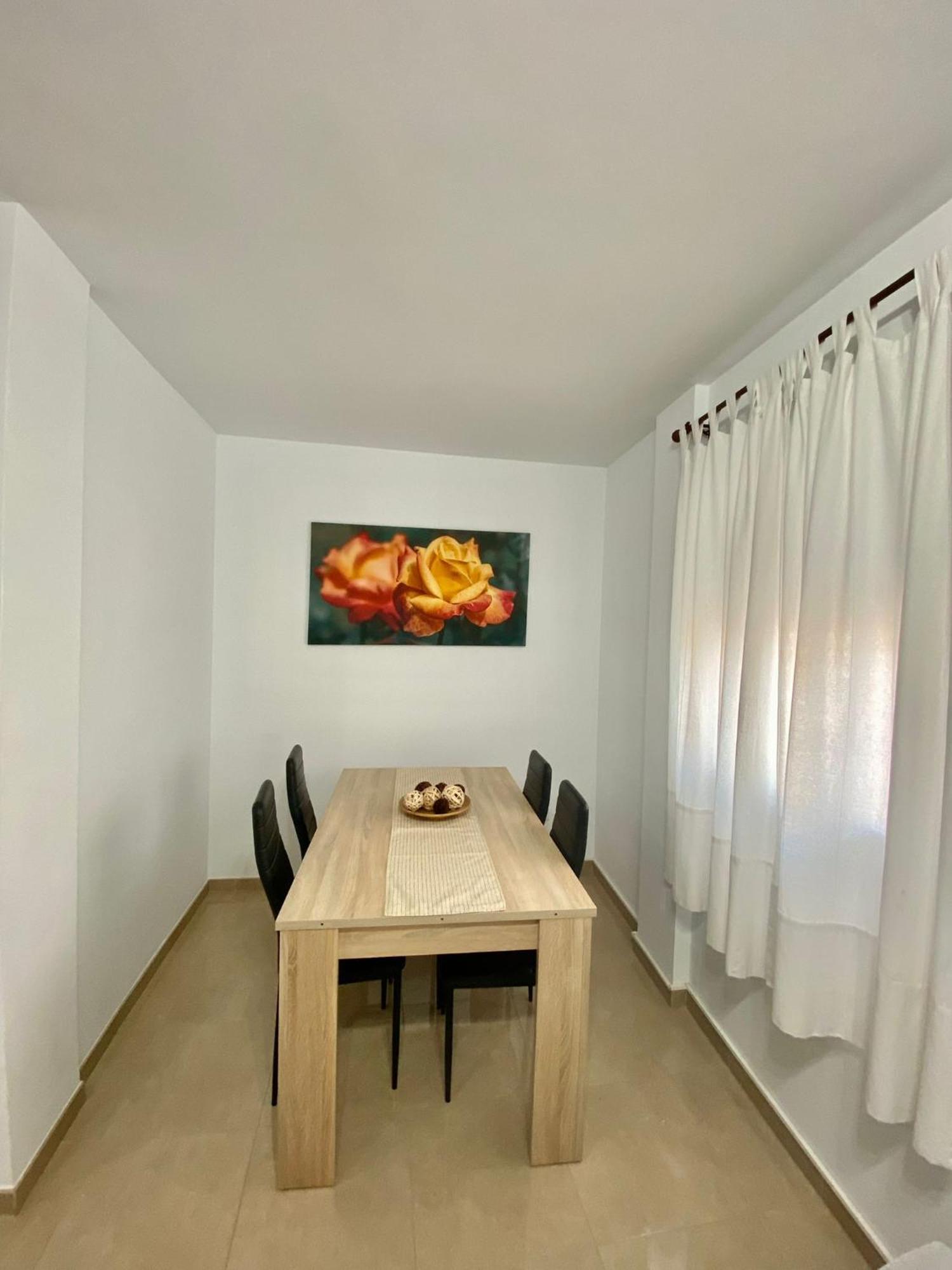 “Smile Nerja” Chic Apartment With Wifi, 4 Guests エクステリア 写真