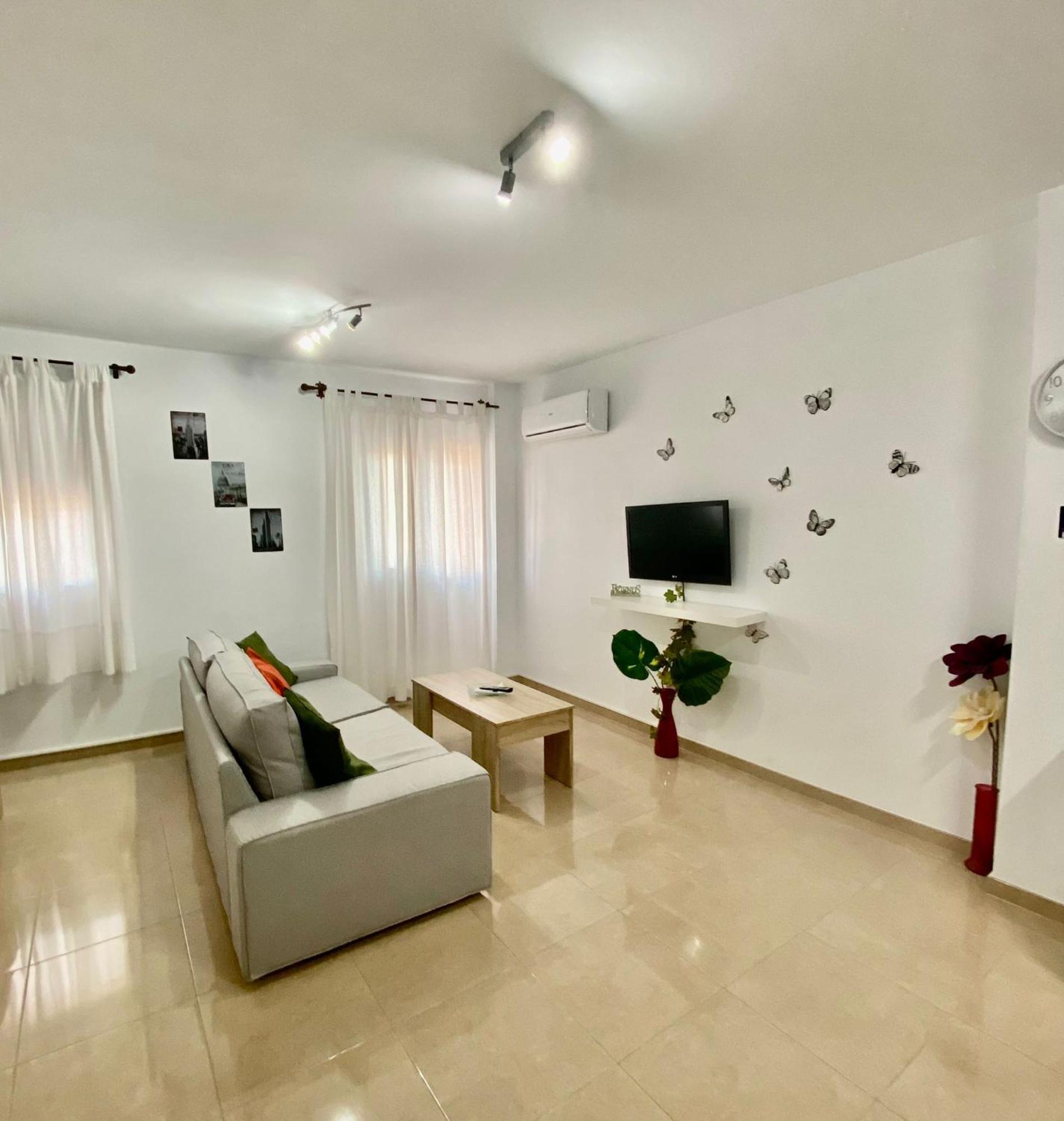 “Smile Nerja” Chic Apartment With Wifi, 4 Guests エクステリア 写真