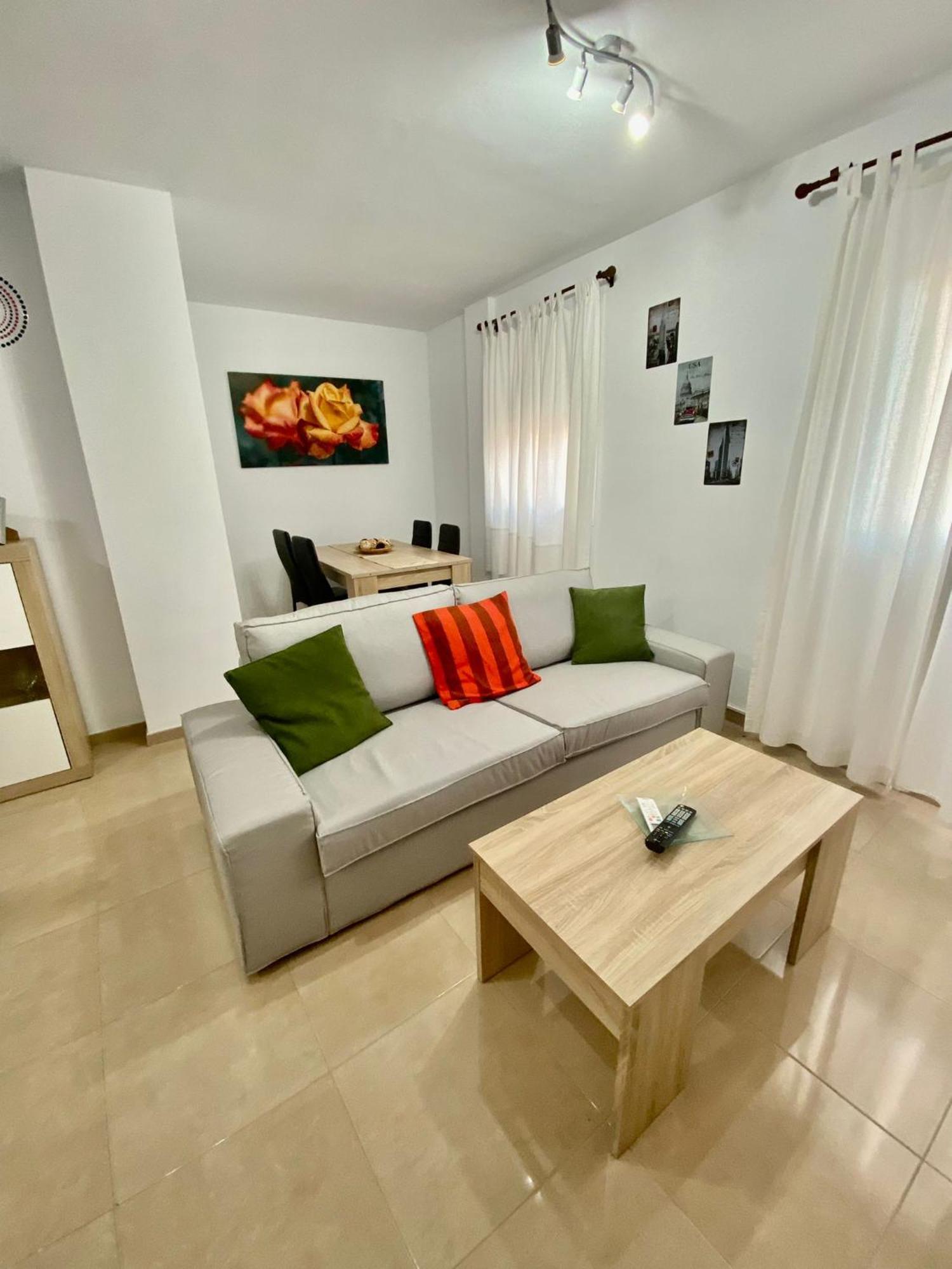“Smile Nerja” Chic Apartment With Wifi, 4 Guests エクステリア 写真
